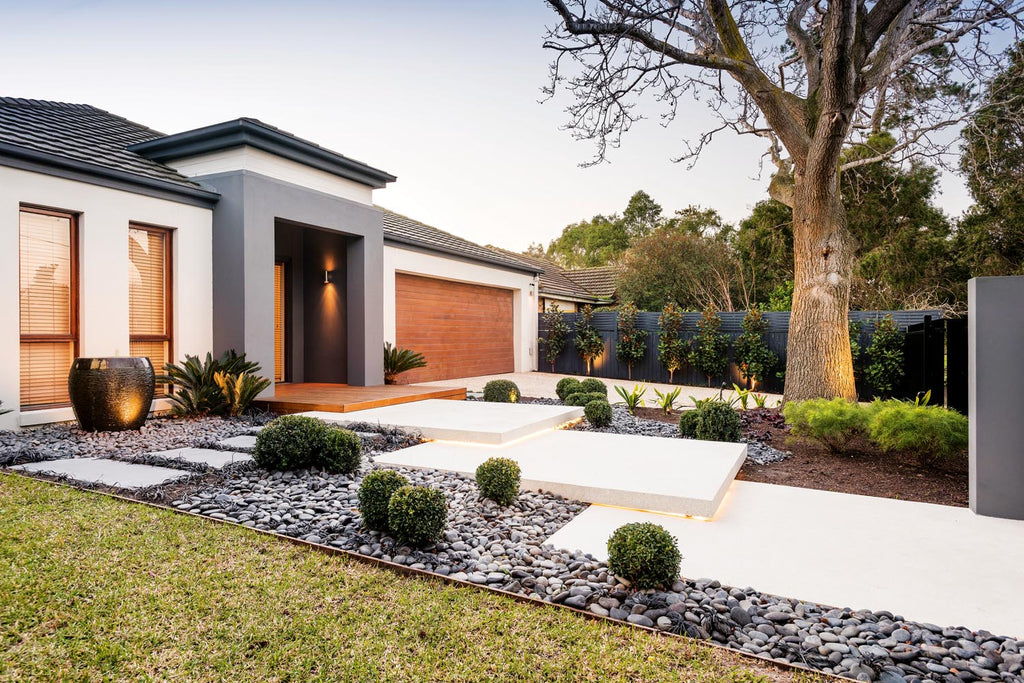 4 great tips to update your front garden